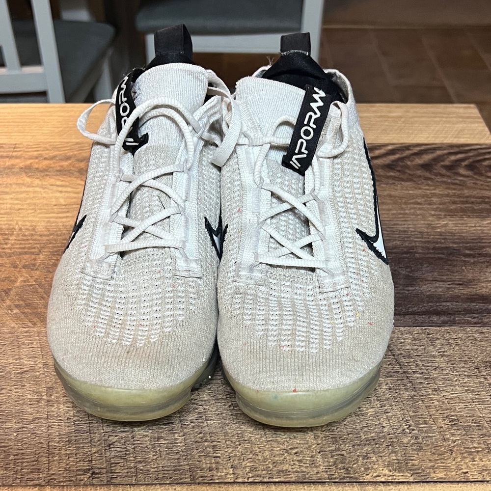 Nike Air Max Cream and Black Men's Sneakers